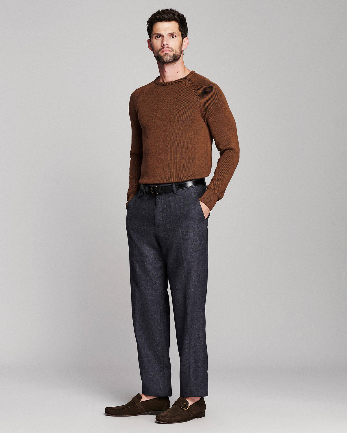 Model is 6'2" wearing size medium.