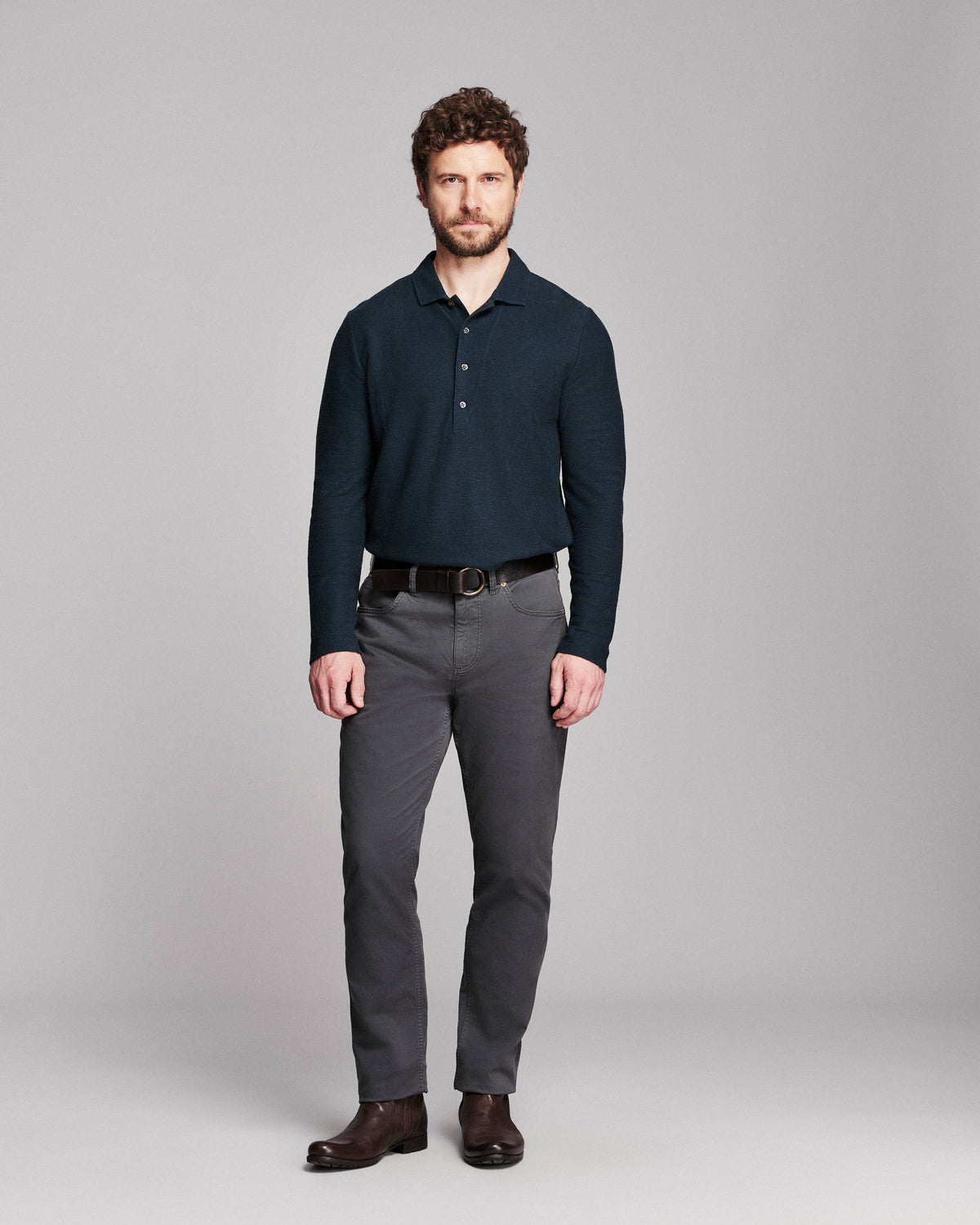 Model is 6'2" wearing size medium.