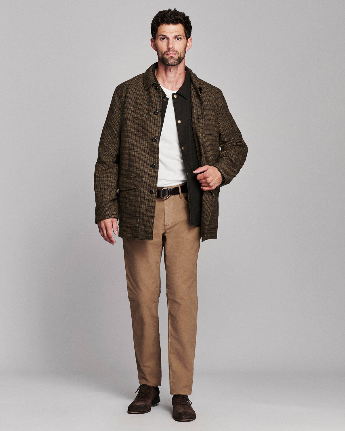Model is 6'2" wearing size medium.