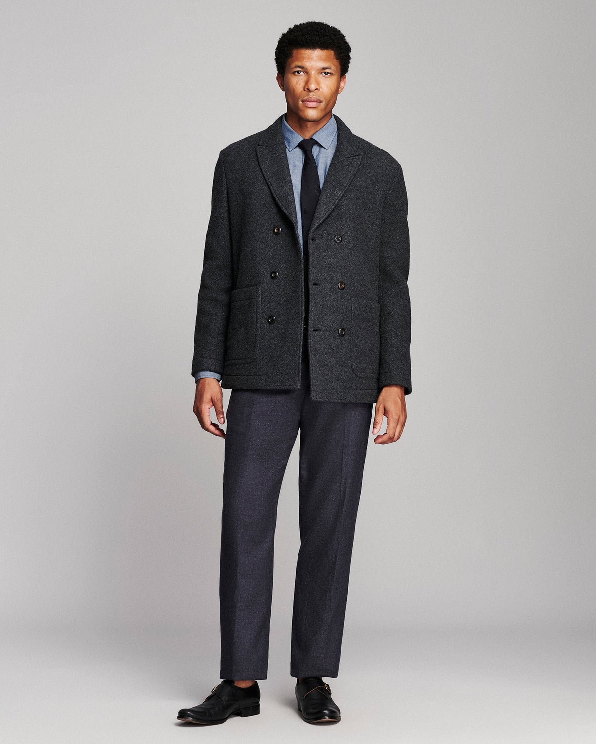 Model is 6'2" wearing size medium.