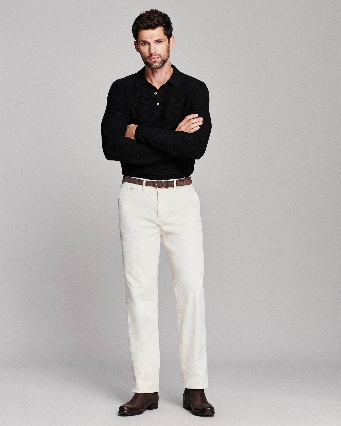 Model is 6'2" wearing size medium.