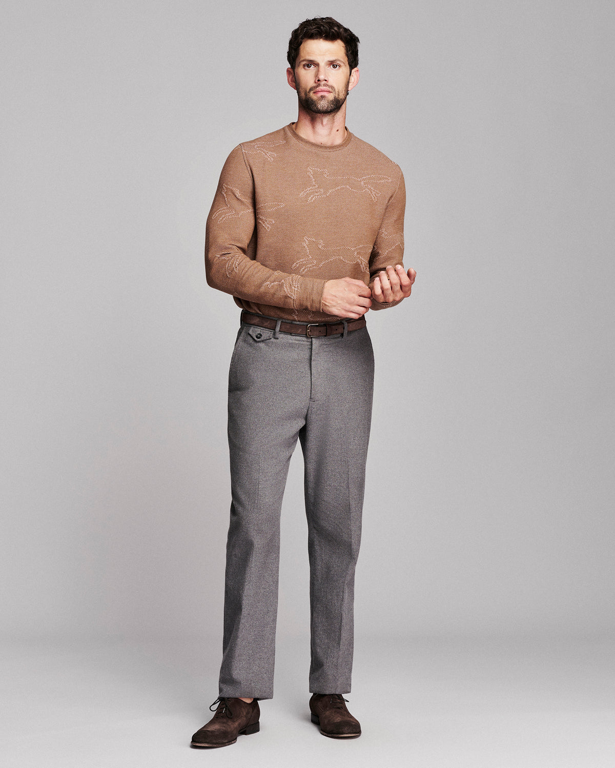 Model is 6'2" wearing size medium.