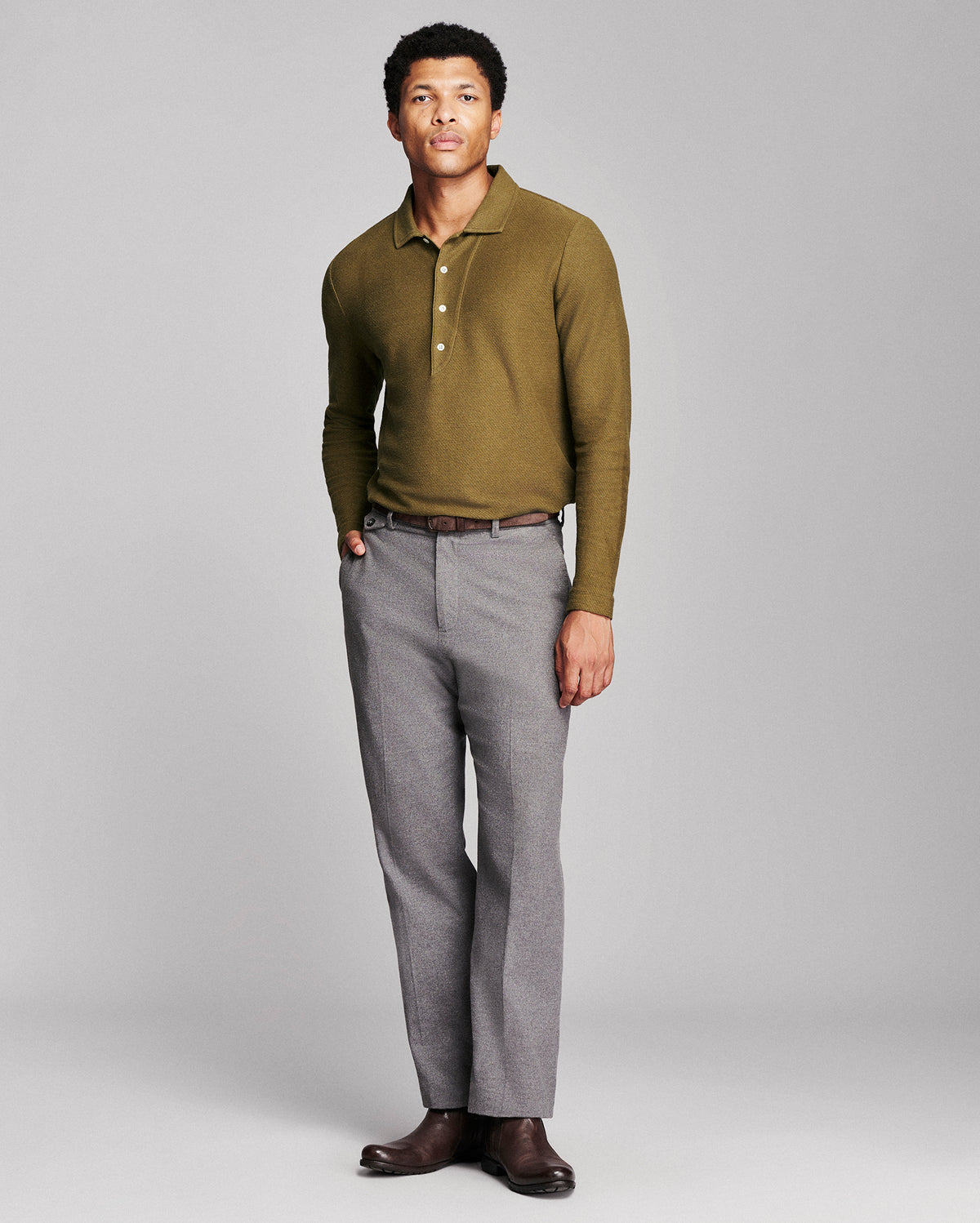 Model is 6'2" wearing size medium.