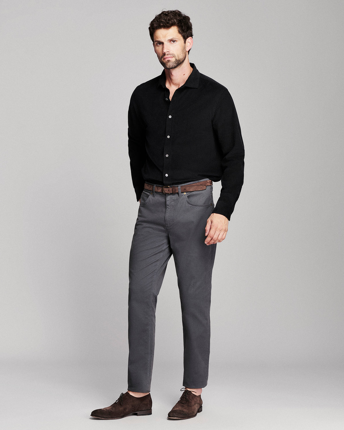 Model is 6'2" wearing size medium.