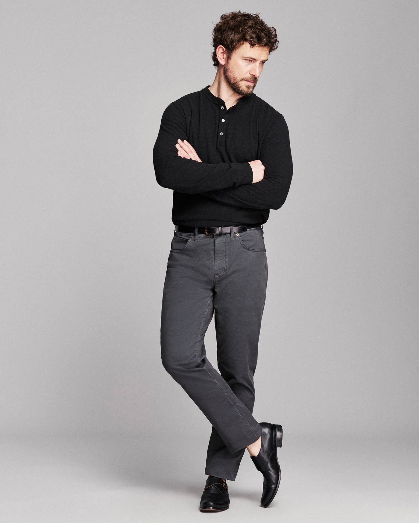 Model is 6'2" wearing size medium.