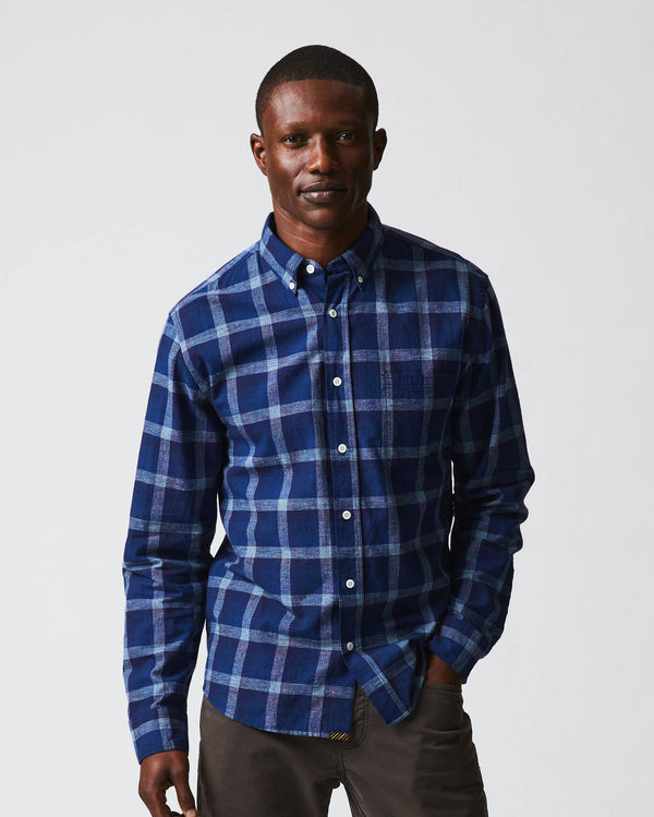 Male model wears the Tuscumbia Shirt Button Down in Indigo