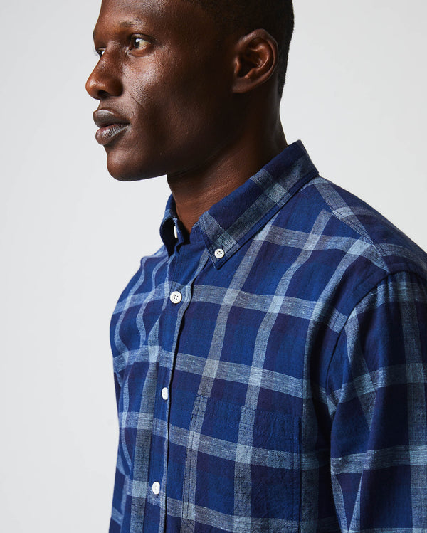 Male model wears the Tuscumbia Shirt Button Down in Indigo