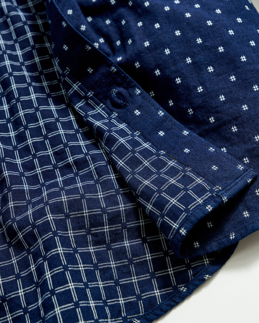 Tuscumbia Shirt in Indigo/White | Interior detail.
