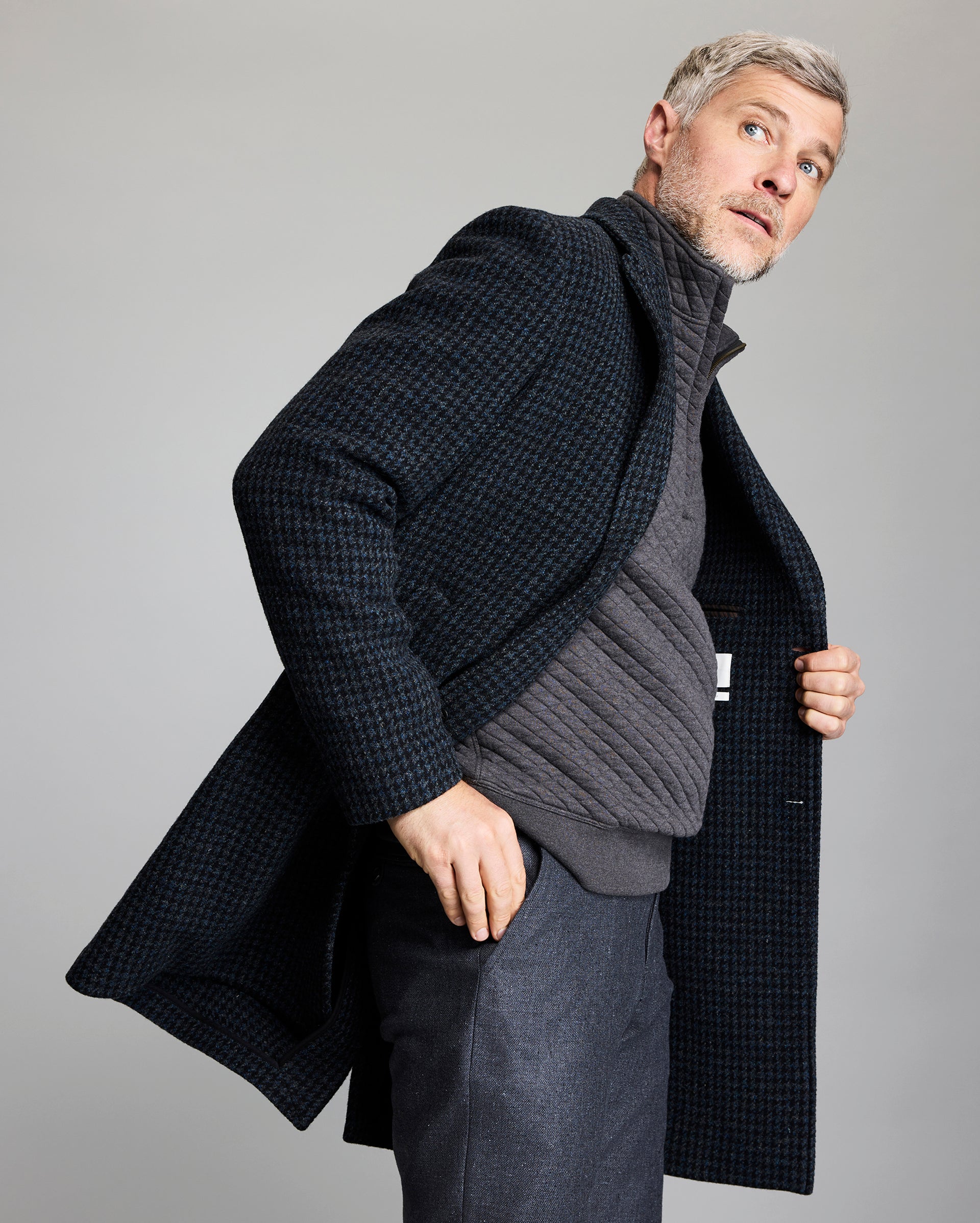Virgin Wool Houndstooth Walking Car Coat | Billy Reid