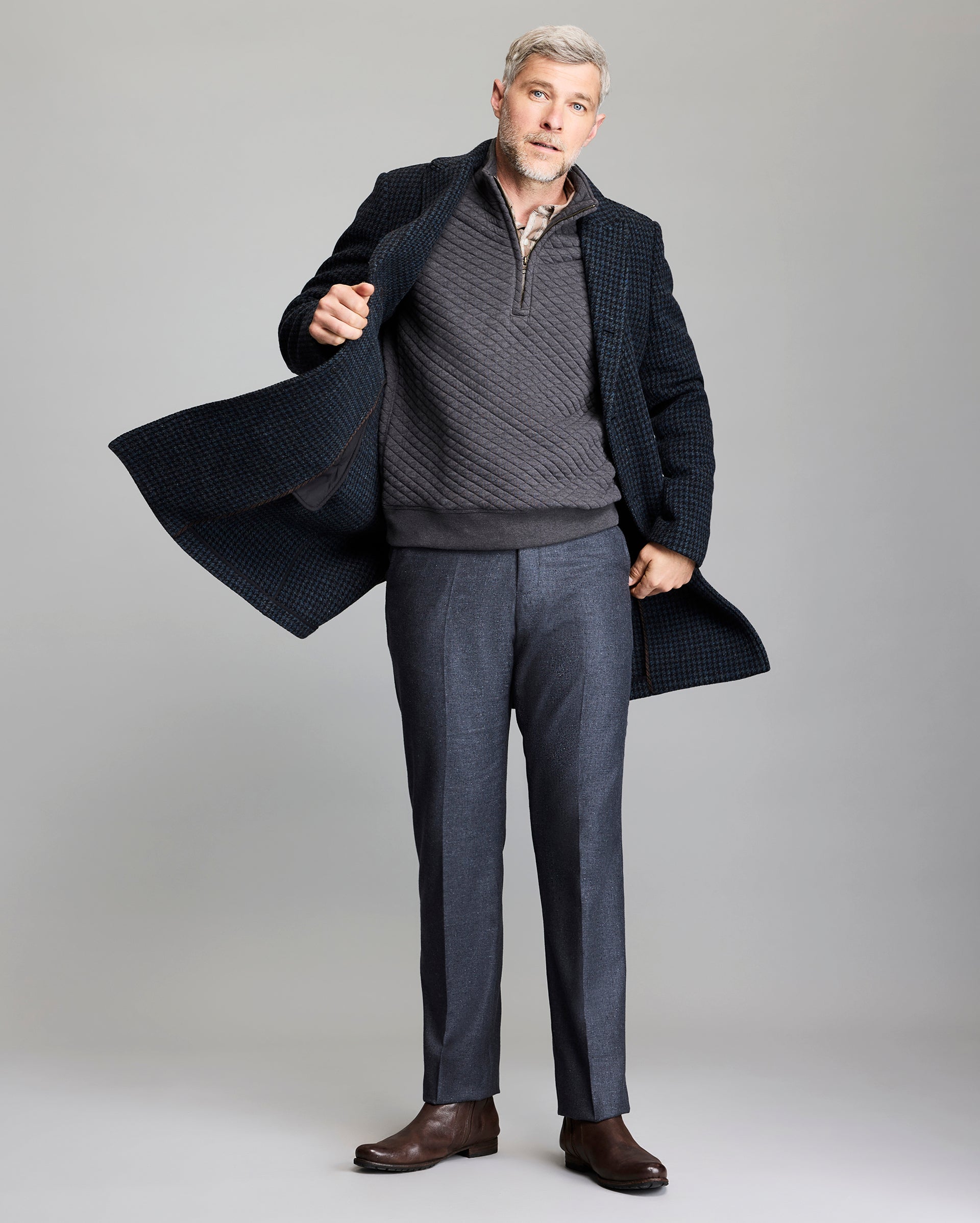 Virgin Wool Houndstooth Walking Car Coat | Billy Reid