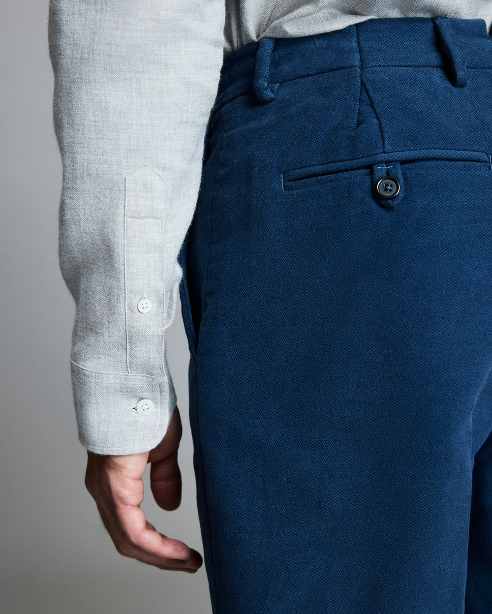 Pocket closure