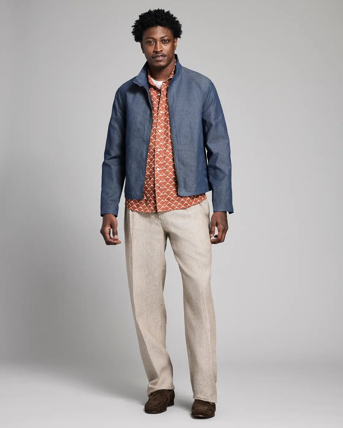Model is 6'2" wearing size medium.
