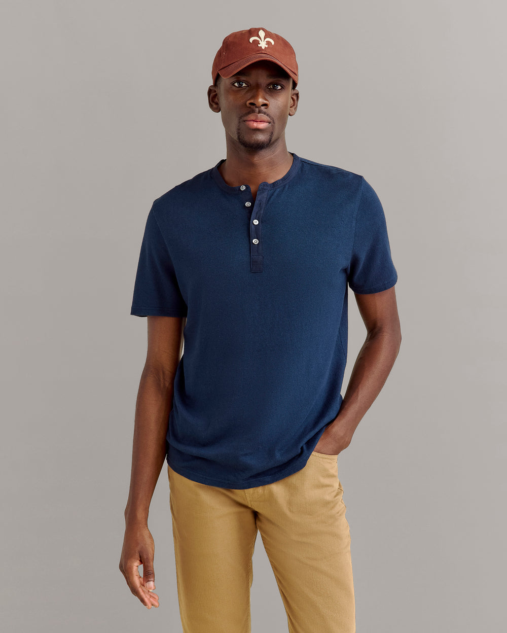 Short Sleeve Hemp Cotton Henley in Carbon Blue