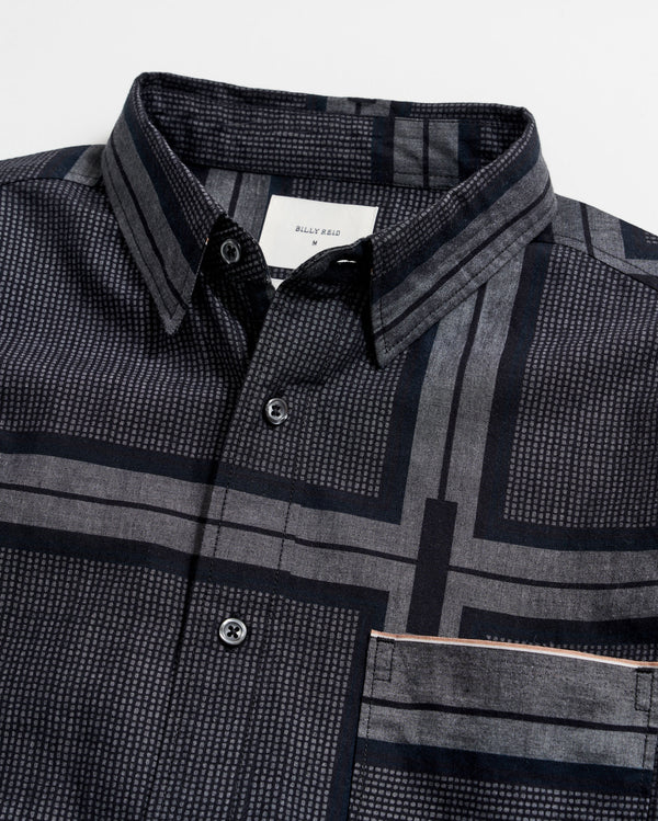 Textured Plaid Tuscumbia Shirt in Black/Dark Brown