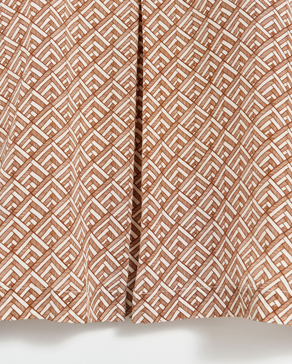 V Pleat Blouse in Cream/Brown