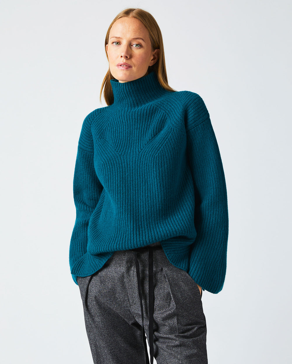 Transfer Rib Funnel Sweater in Dark Teal