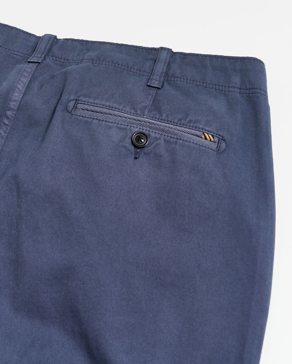 Chino Pant in Carbon Blue