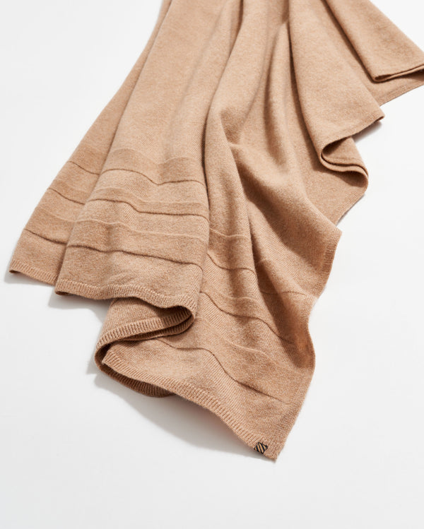 CASHMERE SWEATER WRAP