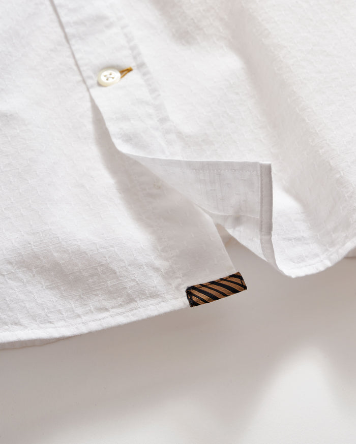 Coupe Holt Chambray Dress Shirt, Spread Collar | Billy Reid Coupe Holt Chambray Dress Shirt, Spread Collar | Billy Reid