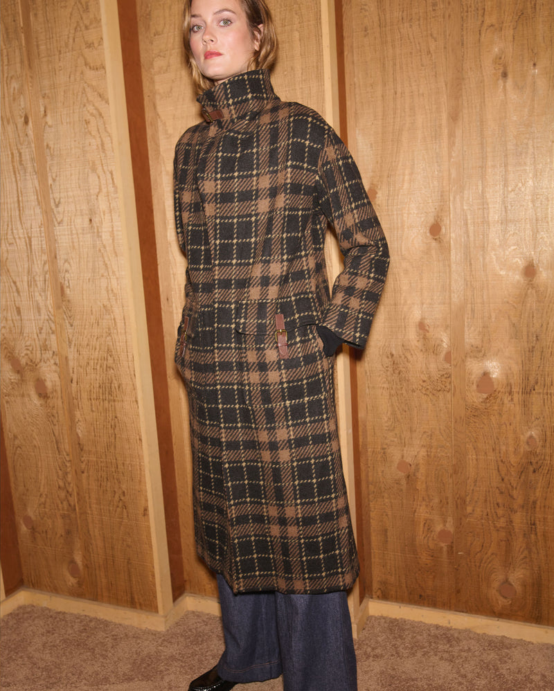 Buckle Neck Coat