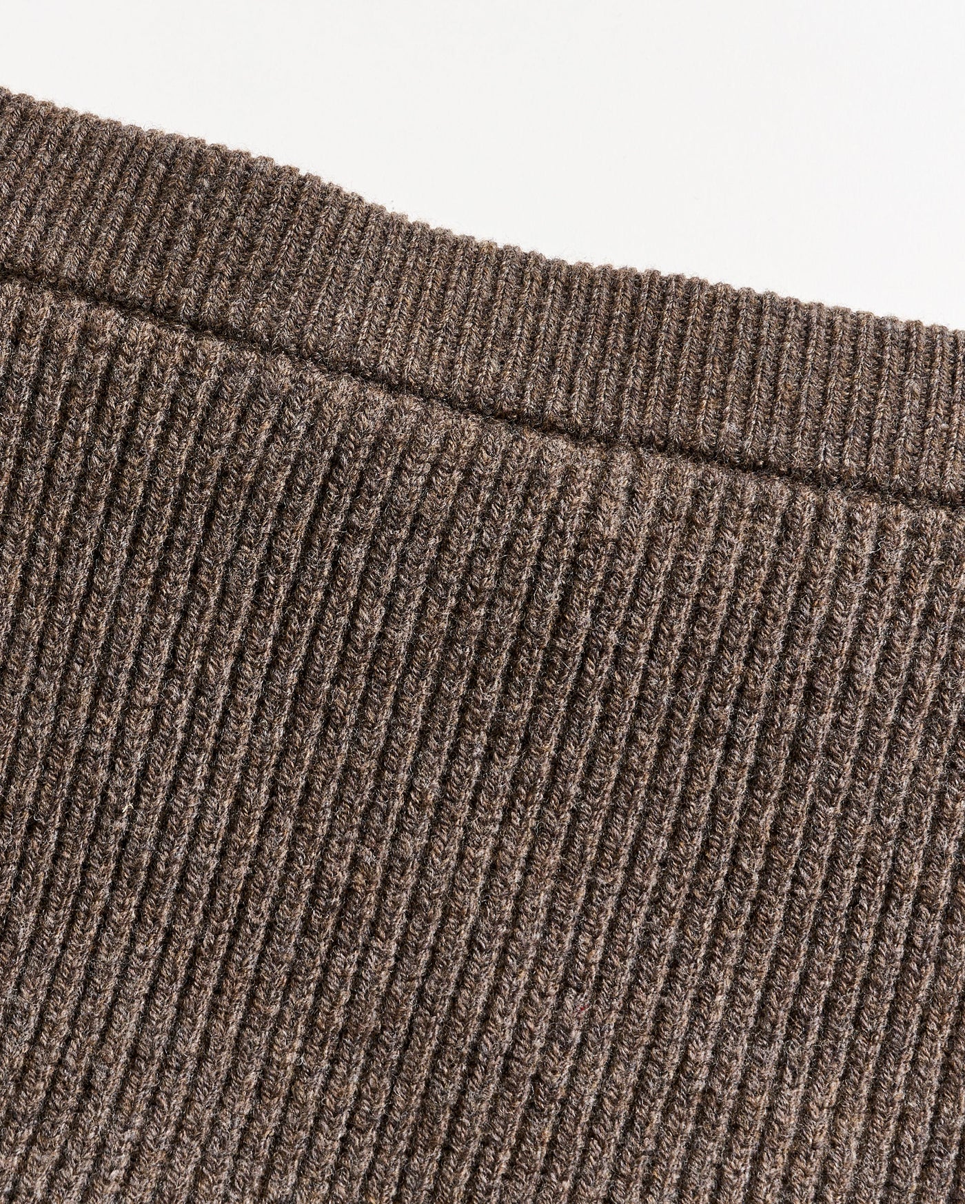 Straight Rib Sweater Skirt in Heathered Mink