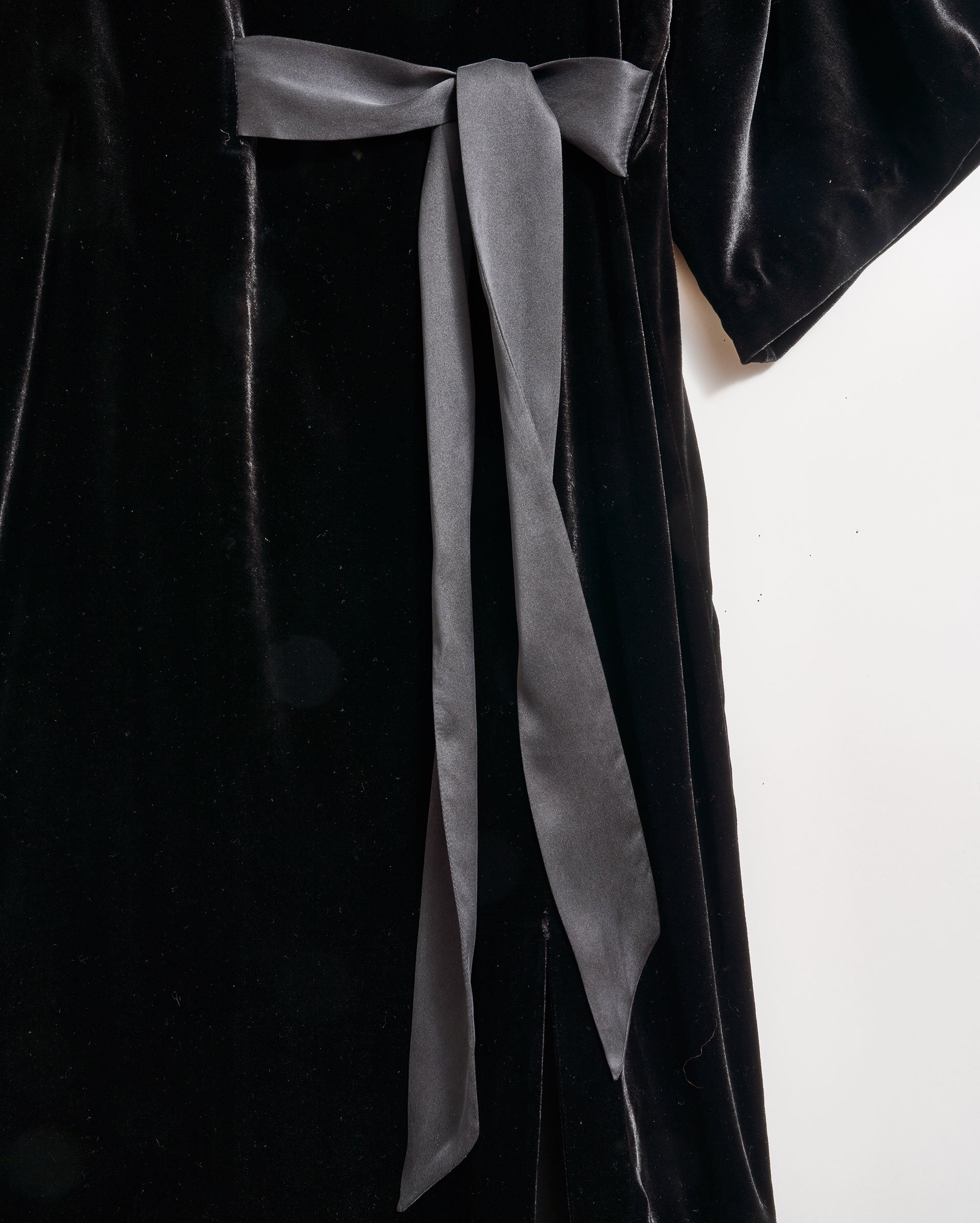 Velvet Tie Waist Dress in Black