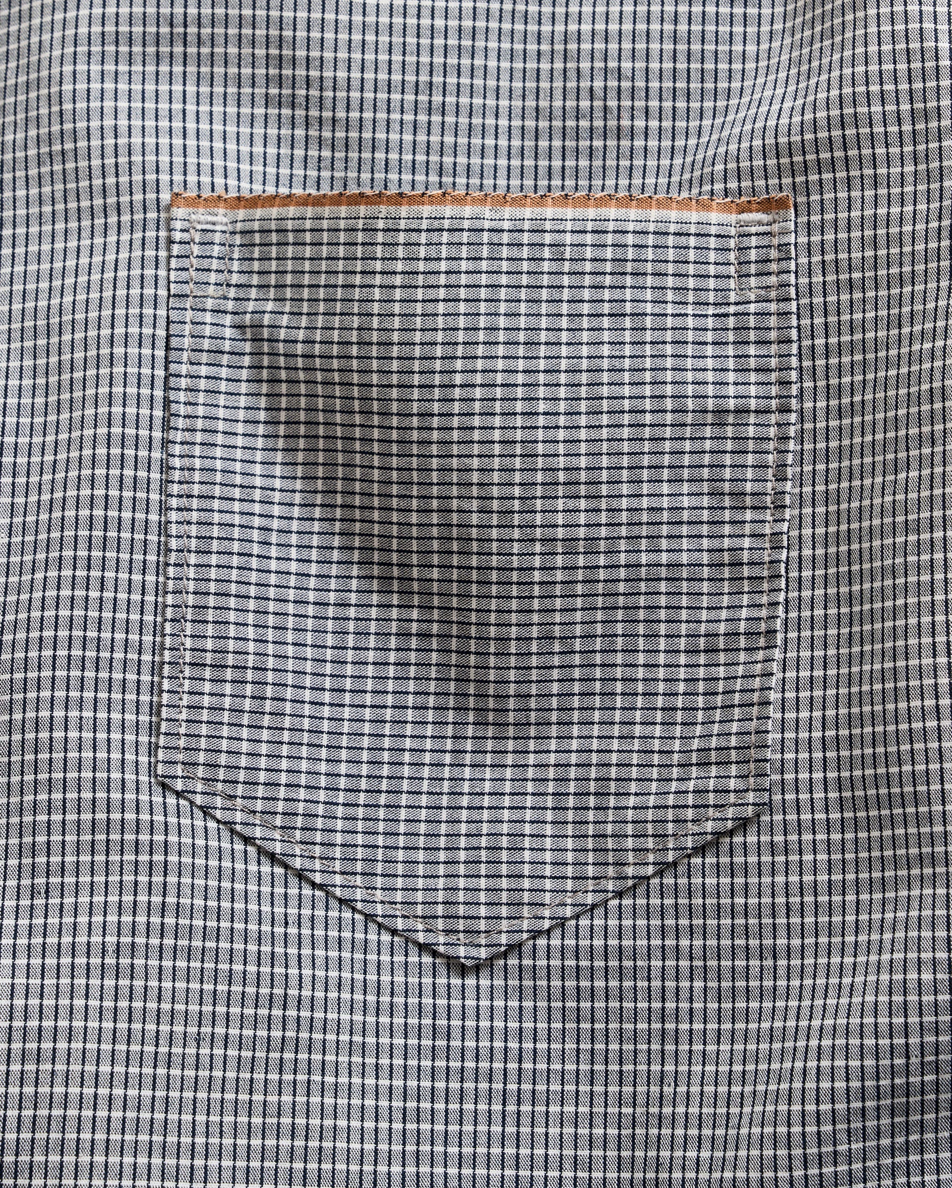 Selvage detailing on pocket