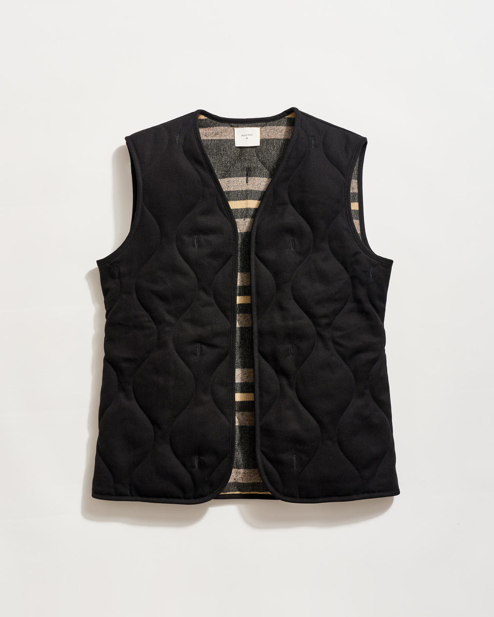 Vest flat