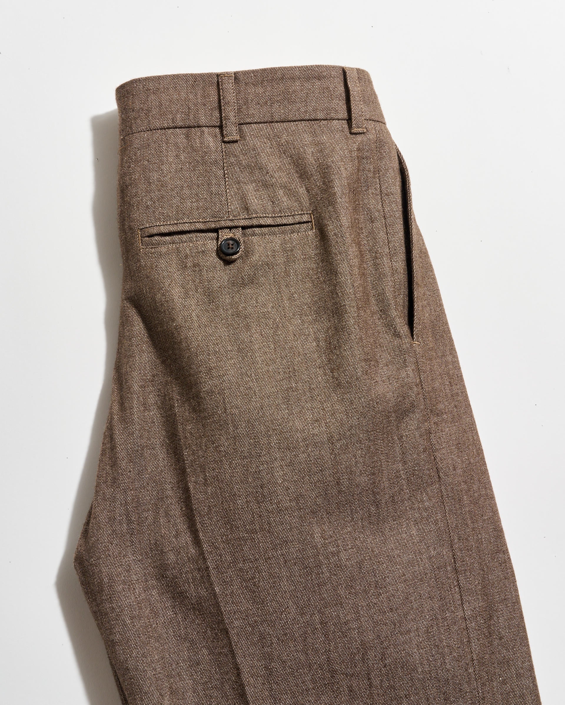 Twill Double Pleated Trouser in Brown | Billy Reid