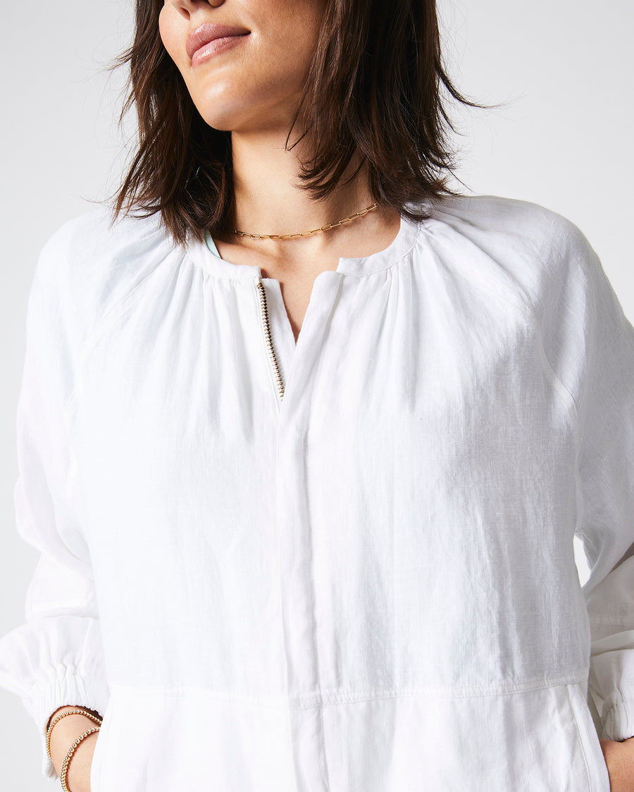 Feminine Bomber in White