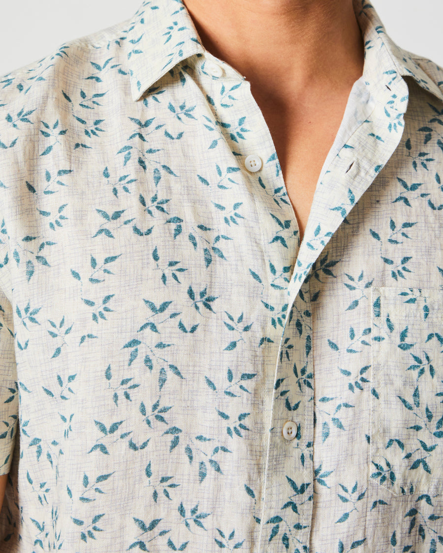 Short Sleeve Hatch Linen Treme Shirt in Tropic Blue