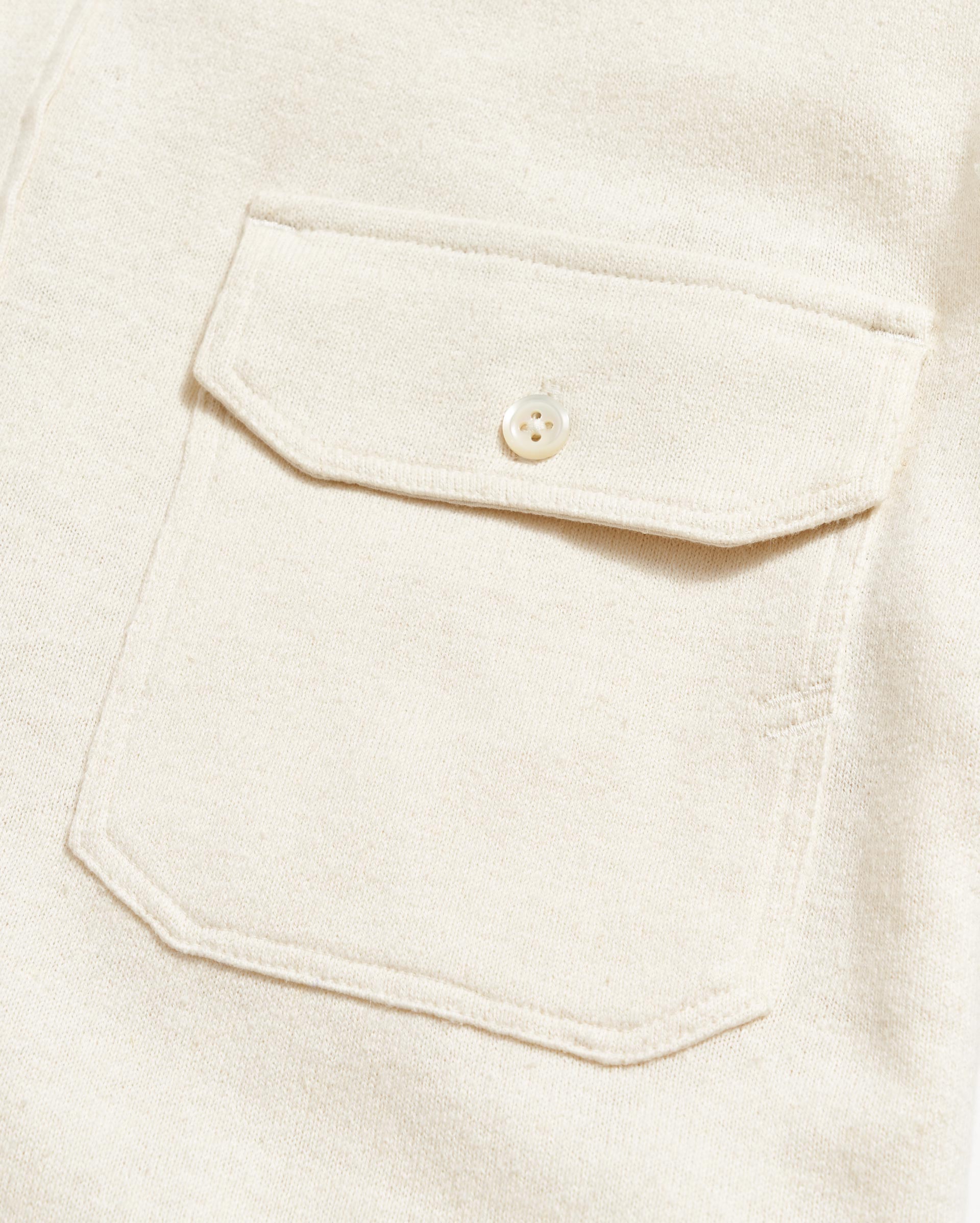 Short Sleeve Hemp Cotton Knit Shirt in Tinted White