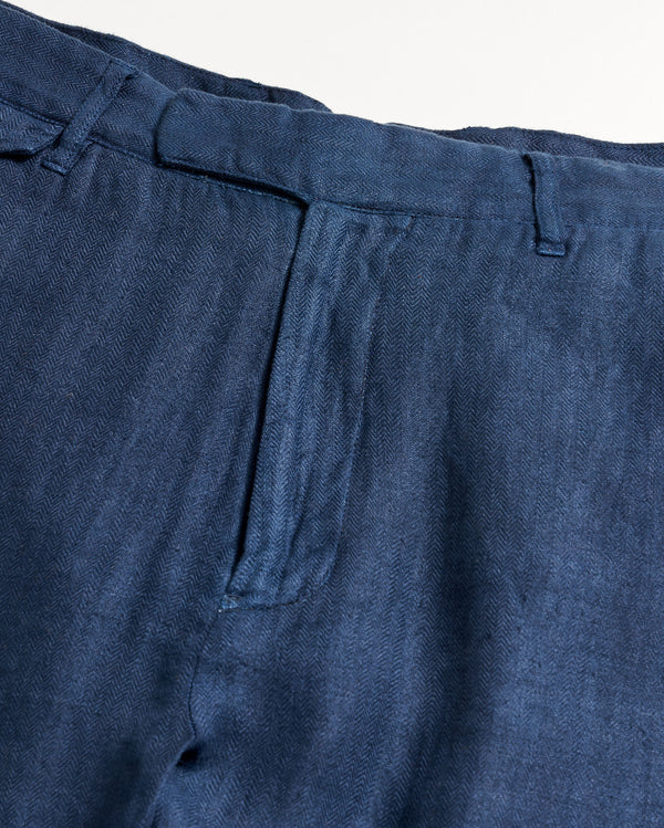Garment Dyed Linen Flat Front Trouser in Carbon Blue