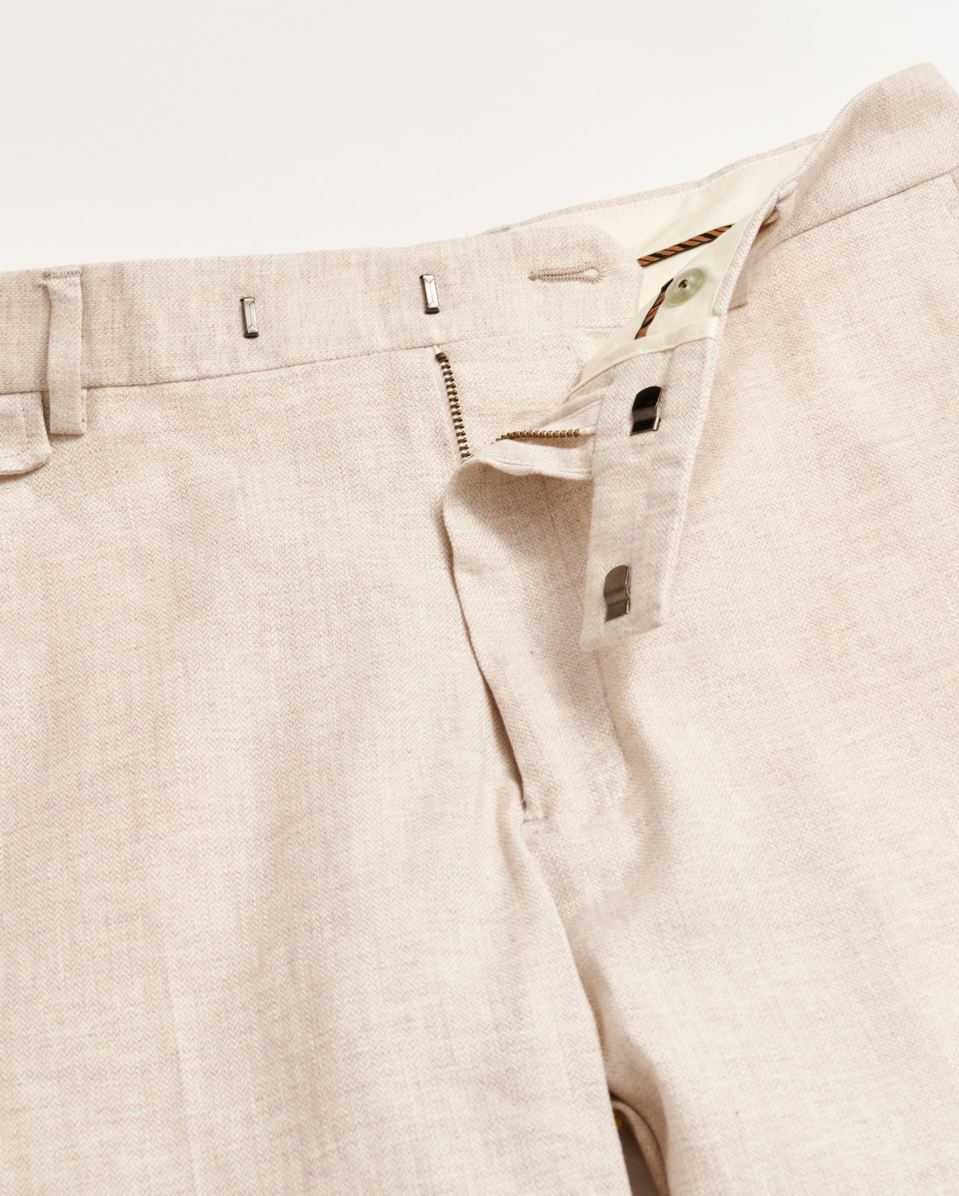 shiun(シウン) ONLINE STORE / HERRINGBONE EASY TROUSERS