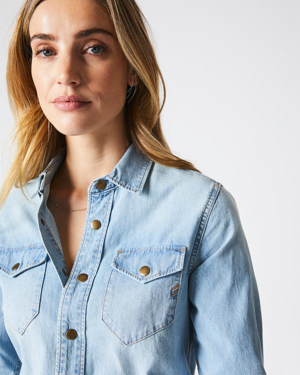 WOMEN'S SHOALS DENIM SHIRT