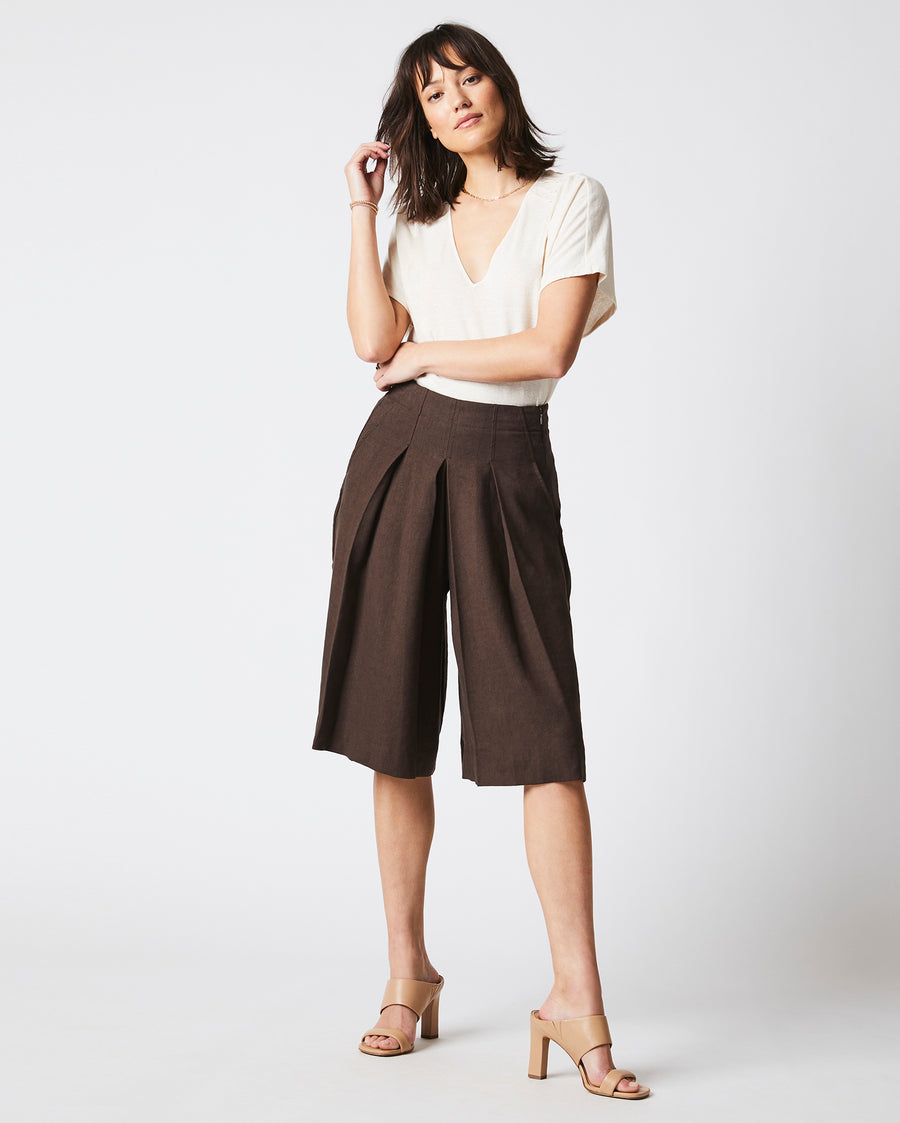 S/S PINTUCK KNIT TOP
