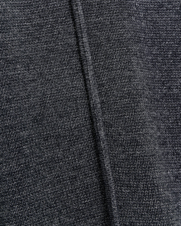 Short Sleeve Bound V Neck Sweater in Black
