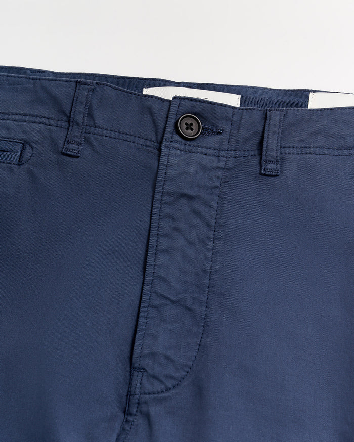 Chino Pant in Carbon Blue