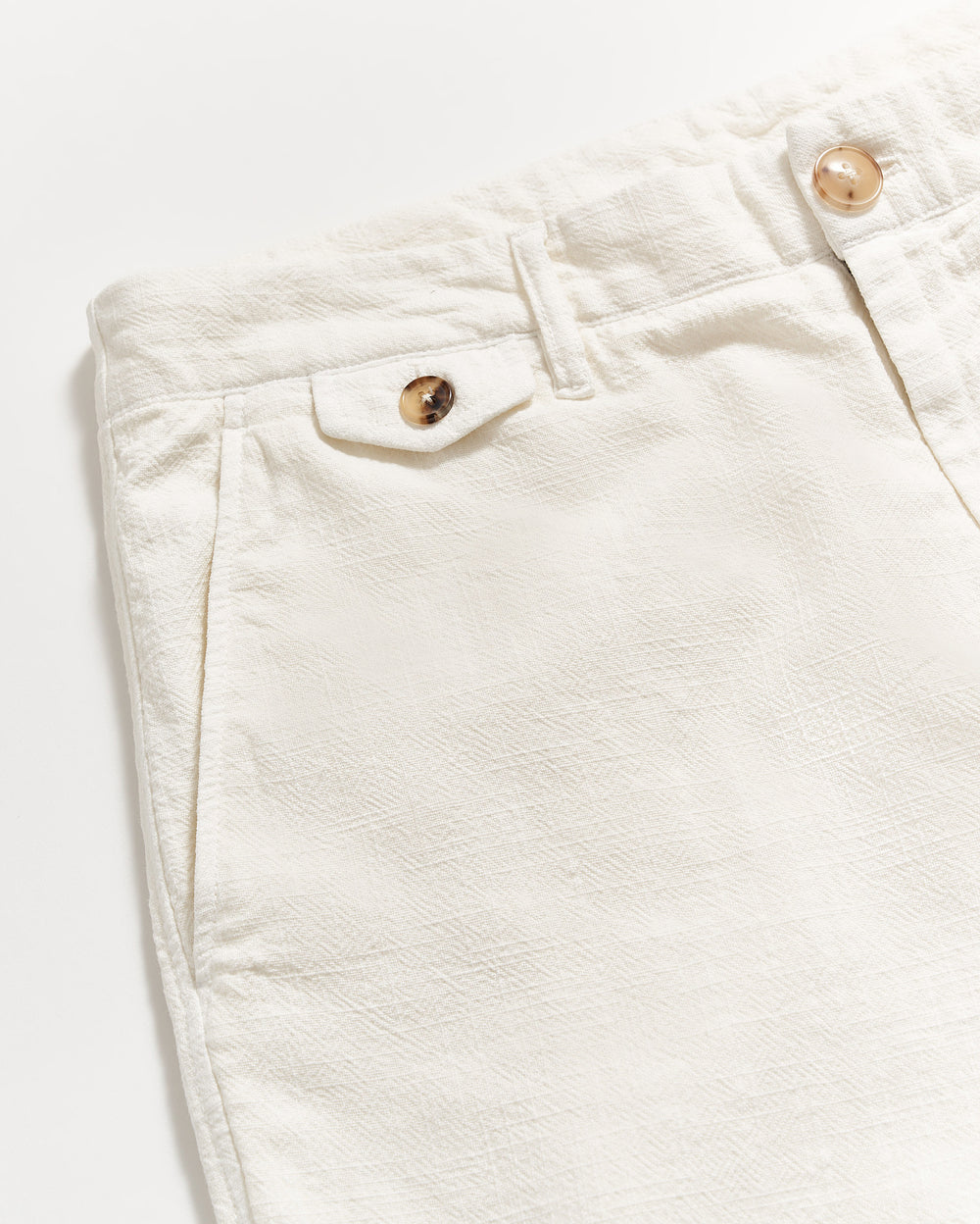 Slub Cotton Short in Tinted White